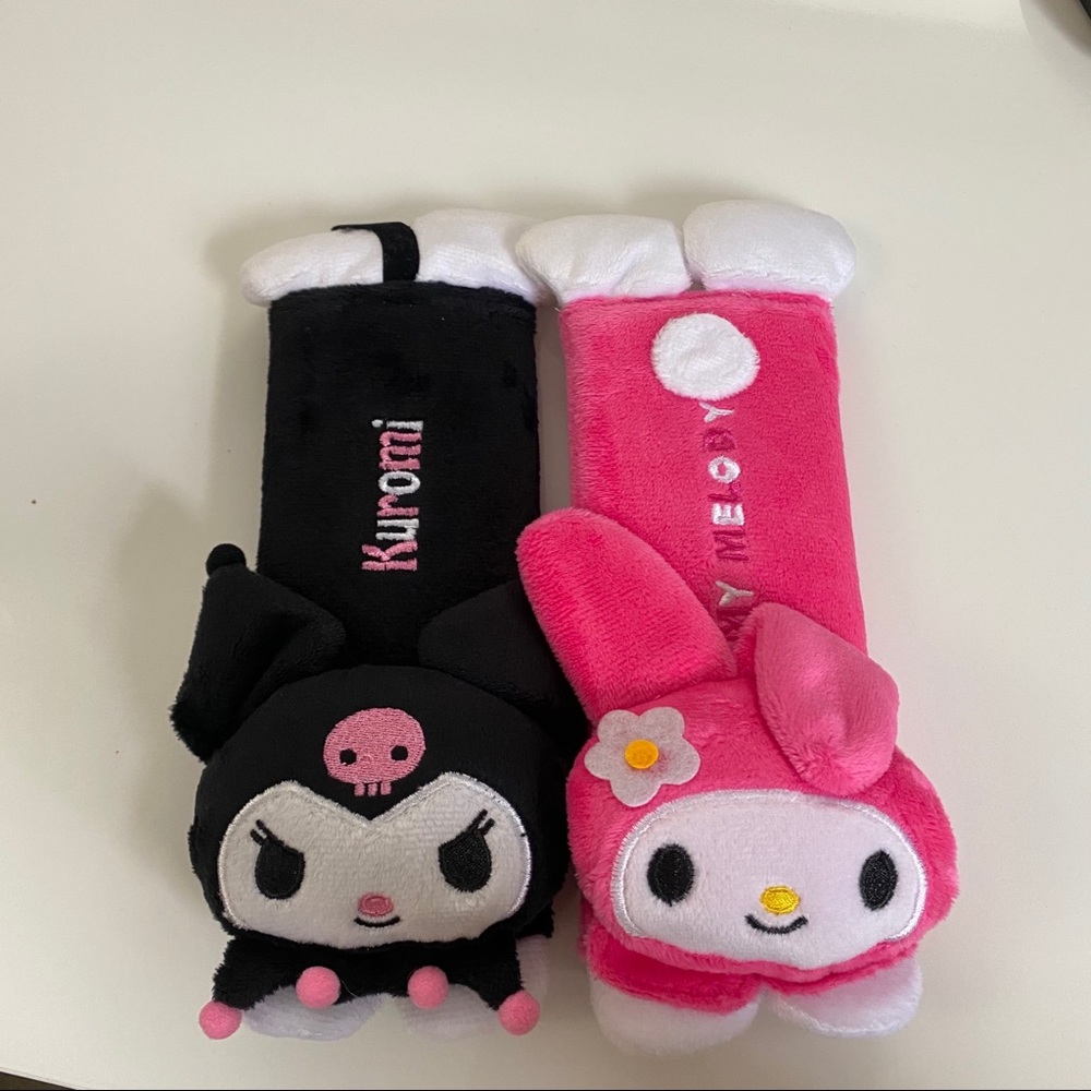 💛 NWT Kuromi / My melody Seat Belt Cushion